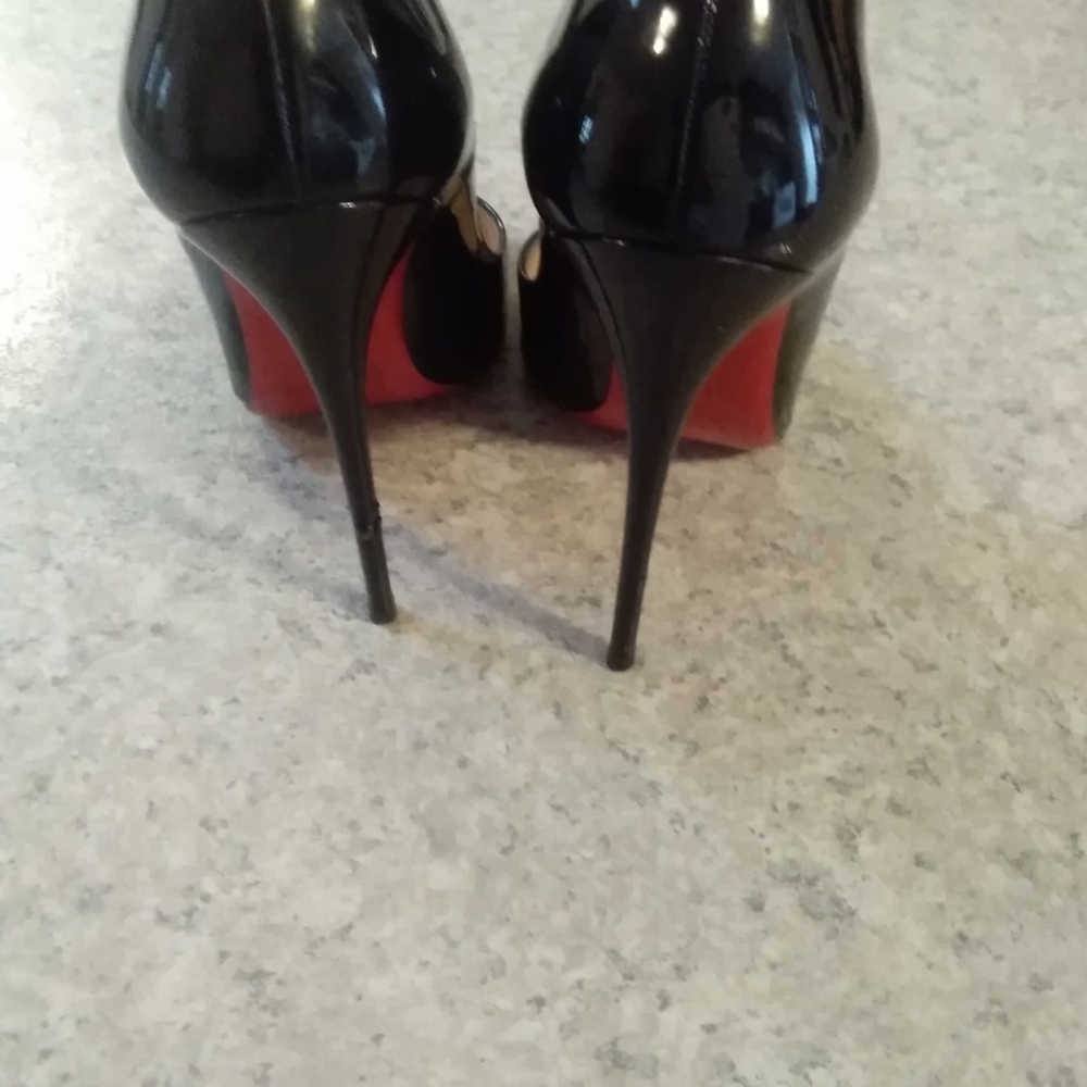 Cristian Louboutin heels - Picture 7 of 14